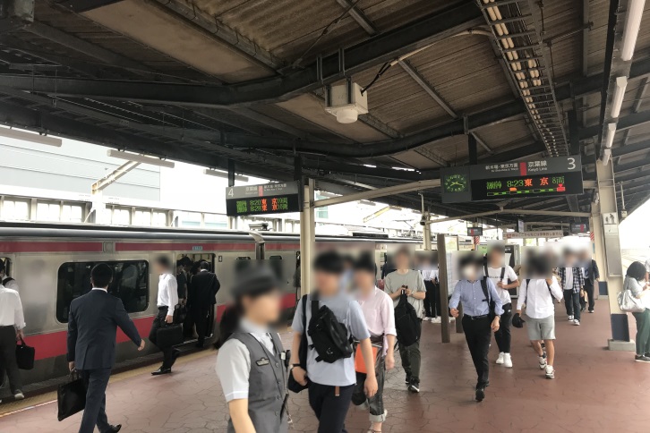 新浦安駅ホーム ふじもんwimax